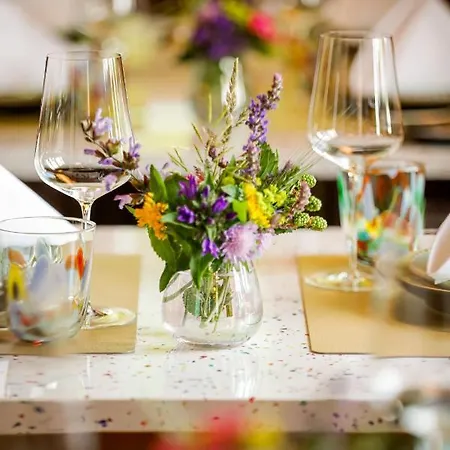 Der Knappenhof - & Restaurant Hotell