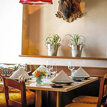 Der Knappenhof - & Restaurant Hotel
