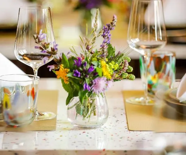 Der Knappenhof - & Restaurant Hotel