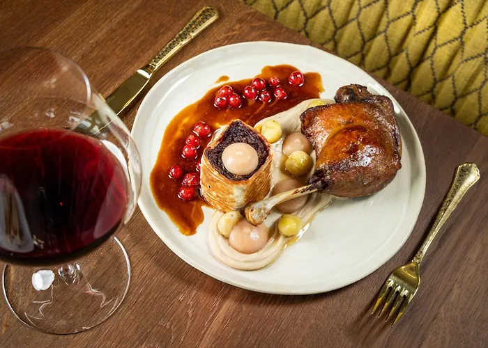 Der Knappenhof - & Restaurant 호텔